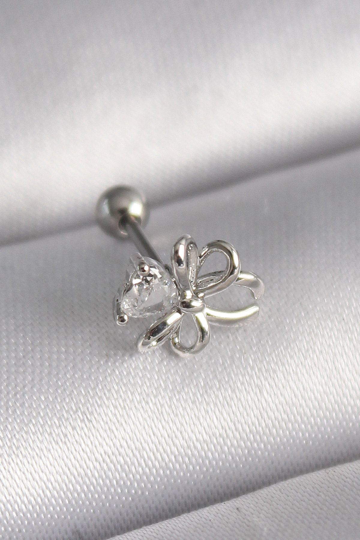 1732282743-pr1289 316L Çelik Gümüş Renk Zirkon Taş Detay Kurdele Model Tragus Piercing - Lisinya - Görsel 1