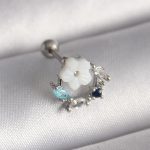 316L Çelik Gümüş Renk Zirkon Taş Detay Beyaz Çiçek Model Tragus Piercing - Lisinya