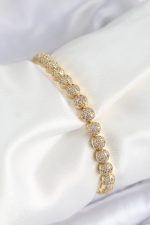 Pirinç Zirkon Taşlı Yarım Topcuk Model Gold Renk VIP Seri Kadın Bileklik - Lisinya