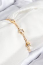 Pirinç Zirkon Taşlı Yıldız Model Gold Renk Asansörlü Kadın Bileklik - Lisinya