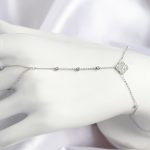 Pirinç Zirkon Taşlı Yonca Model Gümüş Renk Şahmeran - Lisinya