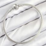 Pirinç Charm Topcuk Model Gümüş Renk Kadın Bileklik - Lisinya