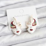 Pirinç Maske Model Kadın Küpe - Lisinya