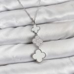 316L Çelik Zincir Gümüş Renk Yonca Detaylı Zirkon Taşlı Kadın Kolye - Lisinya