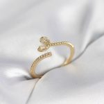 Gold Renk Pirinç Kuyruklu Kalp Model Kadın Yüzük - Lisinya