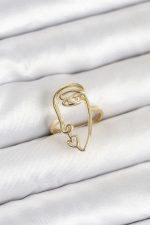Pirinç Gold Renk Picasso Tarzı Tek Çizgi Yüz Model Kadın Yüzük - Lisinya - Görsel 2