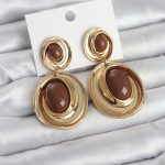 Kahverengi Sallantılı Damla Model Gold Renk Vintage Kadın Küpe - Lisinya