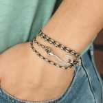 Krem Renk Çizgi Desenli Metal Kancalı Erkek Bileklik - Lisinya