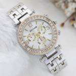 Zarif ve Şık Özel Tasarım Zirkon Taşlı Metal Bayan Kol Saati (gümüş-gold) ( Lisinya )