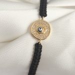 Pirinç Gold Renk Zirkon Taşlı Nazar Boncuk İşleme Makrome Asansörlü Model Kadın Bileklik - Vipsepet