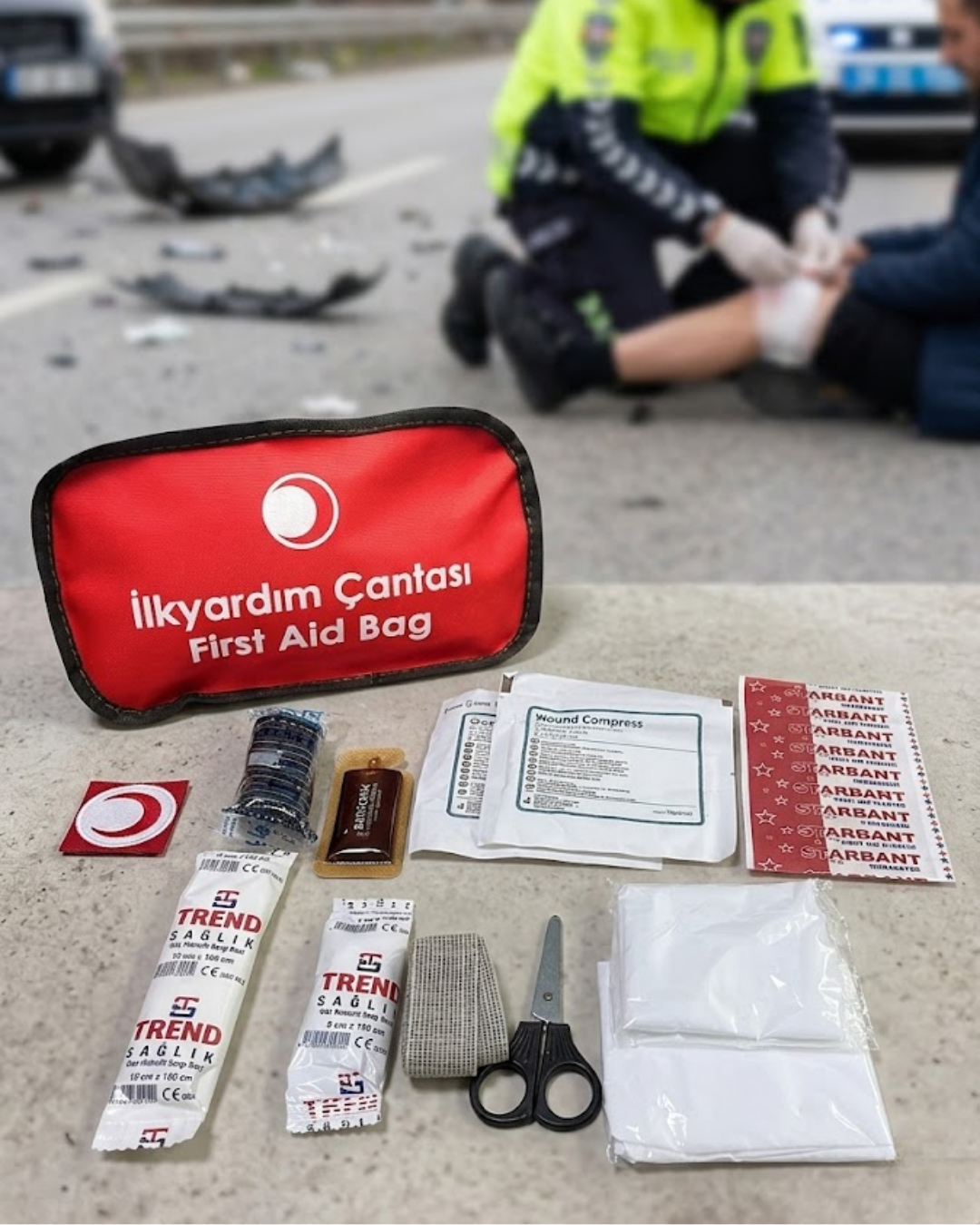 1-27 Araç ve Ev İçin İlk Yardım Çantası Eksiksiz Acil Müdahale Seti - vipsepet - Görsel 1