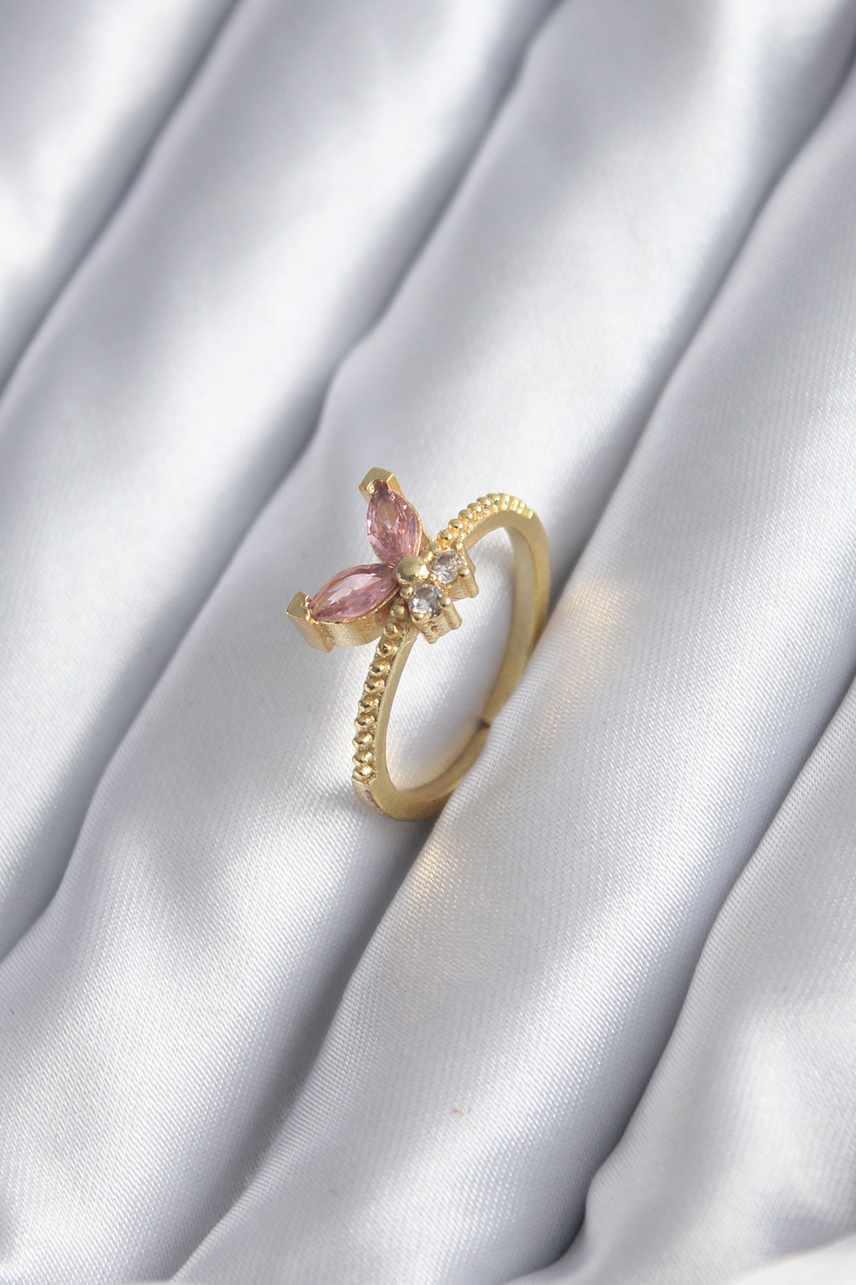 1701263992-byk2842 Gold Renk Pembe Zirkon Taşlı Kelebek Model Kadın Yüzük - Vipsepet - Görsel 1
