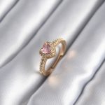 Pirinç Gold Renk Pembe Zirkon Taş Kalp Charm Model Kadın Yüzük - Vipsepet