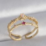 Pirinç Gold Renk Zirkon Taşlı Taç Model Kadın Yüzük - Vipsepet
