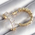 Pirinç Gold Renk Zirkon Taşlı Halka Model Kadın Küpe - Vipsepet
