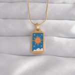 316L Çelik Gold Renk Mavi Mineli Güneş Model Tarot Kolye - Vipsepet