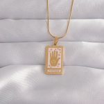 316L Çelik Gold Renk Pembe Mineli El Figür Tarot Kolye - Vipsepet