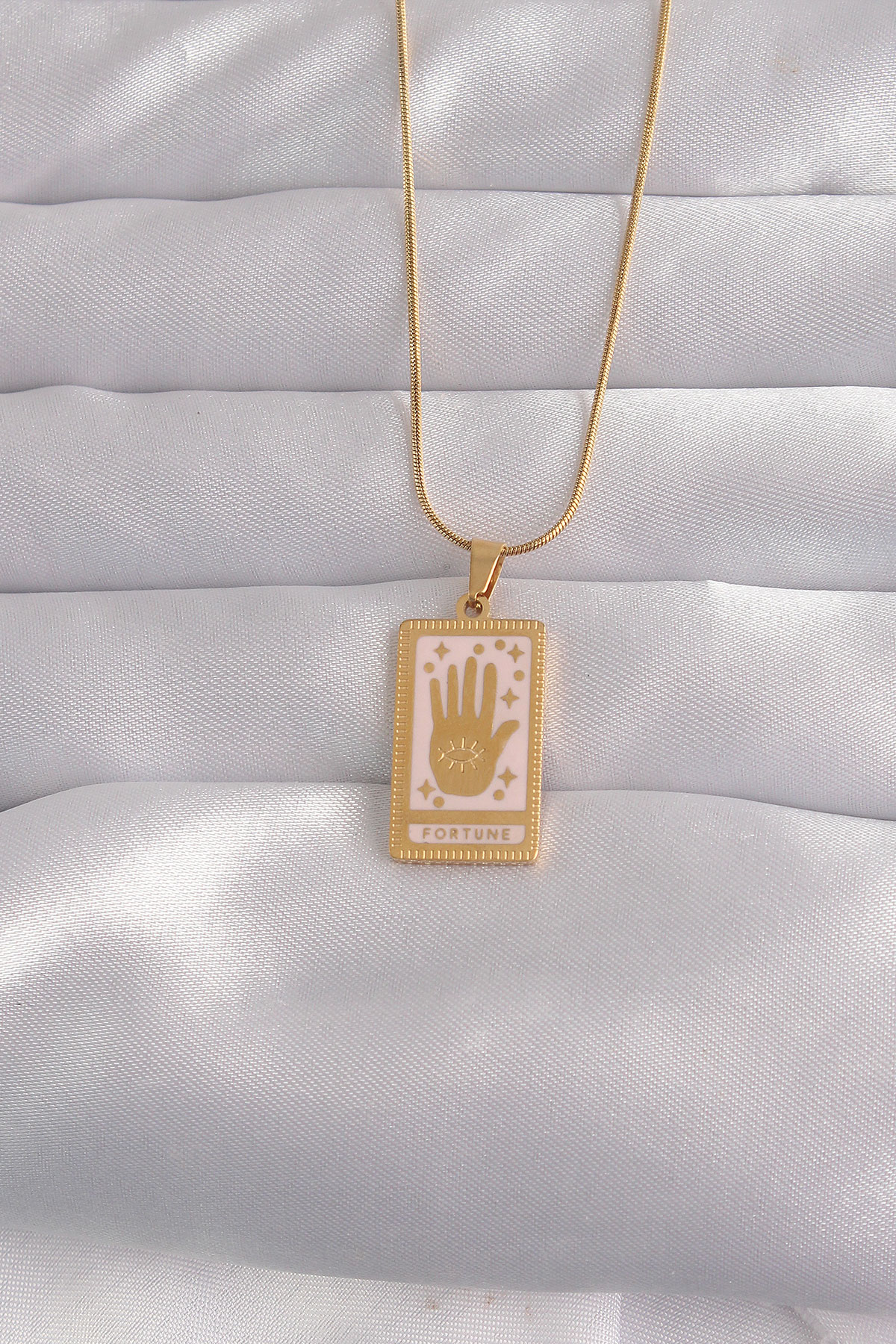 1724773331-bko9031-1 316L Çelik Gold Renk Pembe Mineli El Figür Tarot Kolye - Vipsepet - Görsel 1