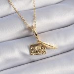 316L Çelik Gold Renk Kalp Detay Mektup Figür Charm Model Kadın Kolye - Vipsepet
