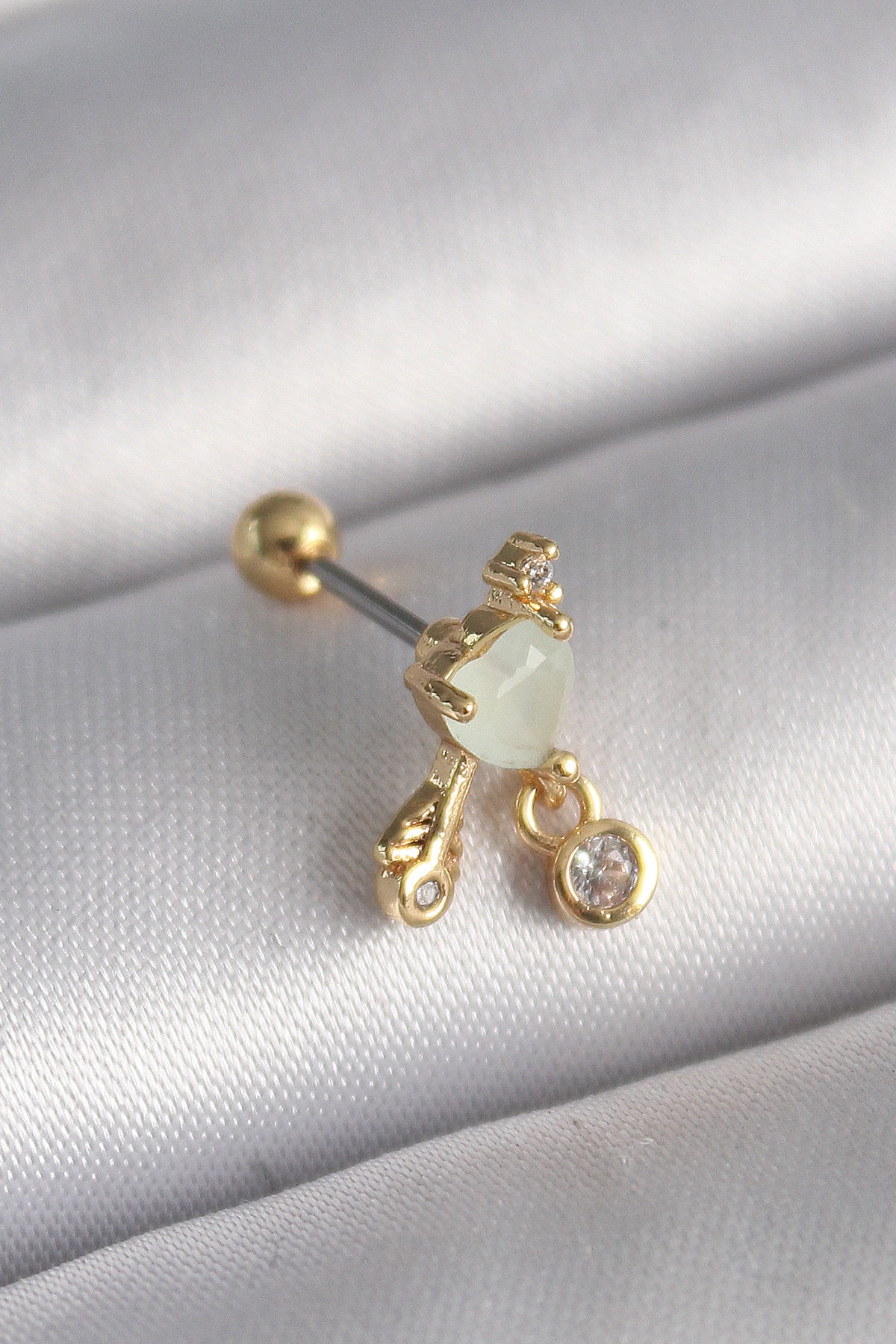 1732271631-pr1228 316L Çelik Gold Renk Beyaz Mineli Kalp Sallantı Zirkon Taşlı Tragus Piercing - Vipsepet - Görsel 1