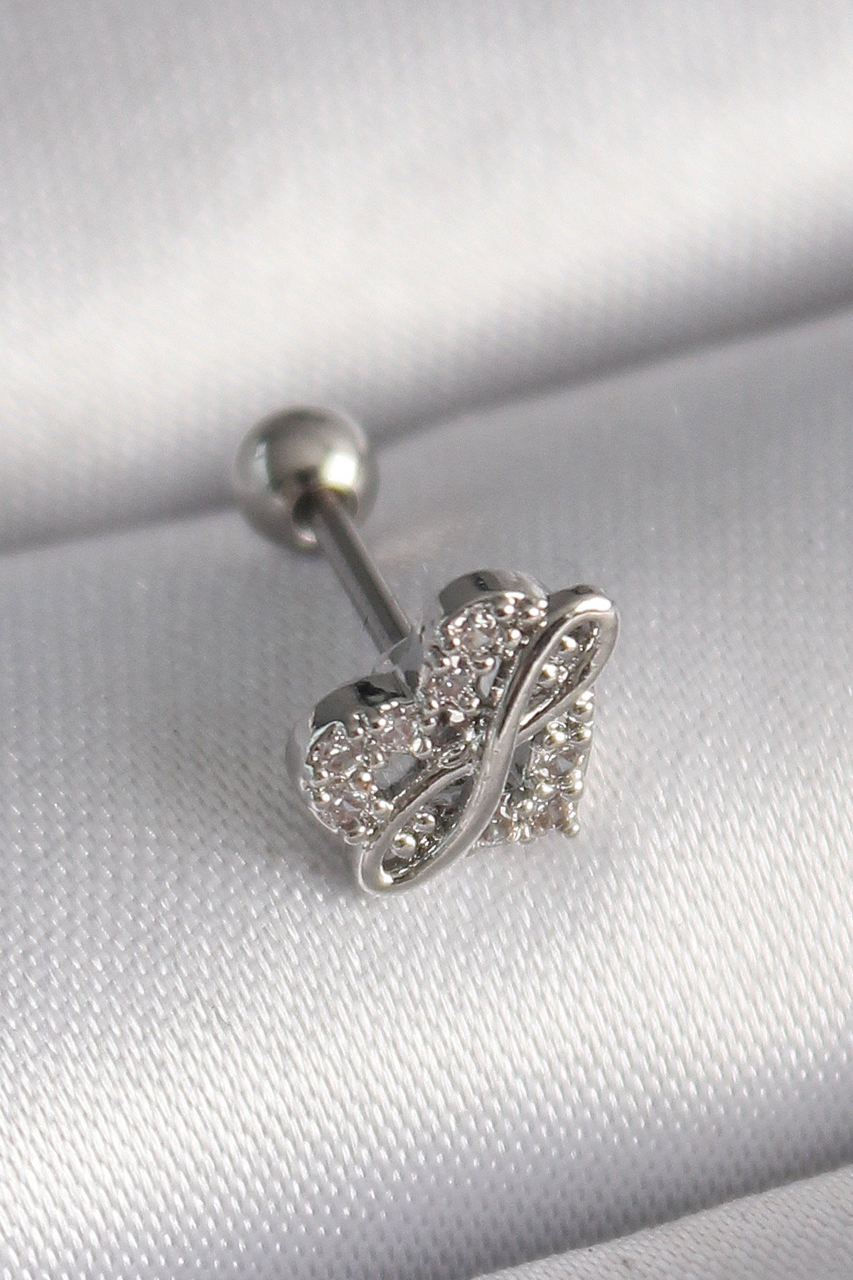1732274350-pr1249 316L Çelik Gümüş Renk Zirkon Taşlı Sonsuzluk Detay Tragus Piercing - Vipsepet - Görsel 1