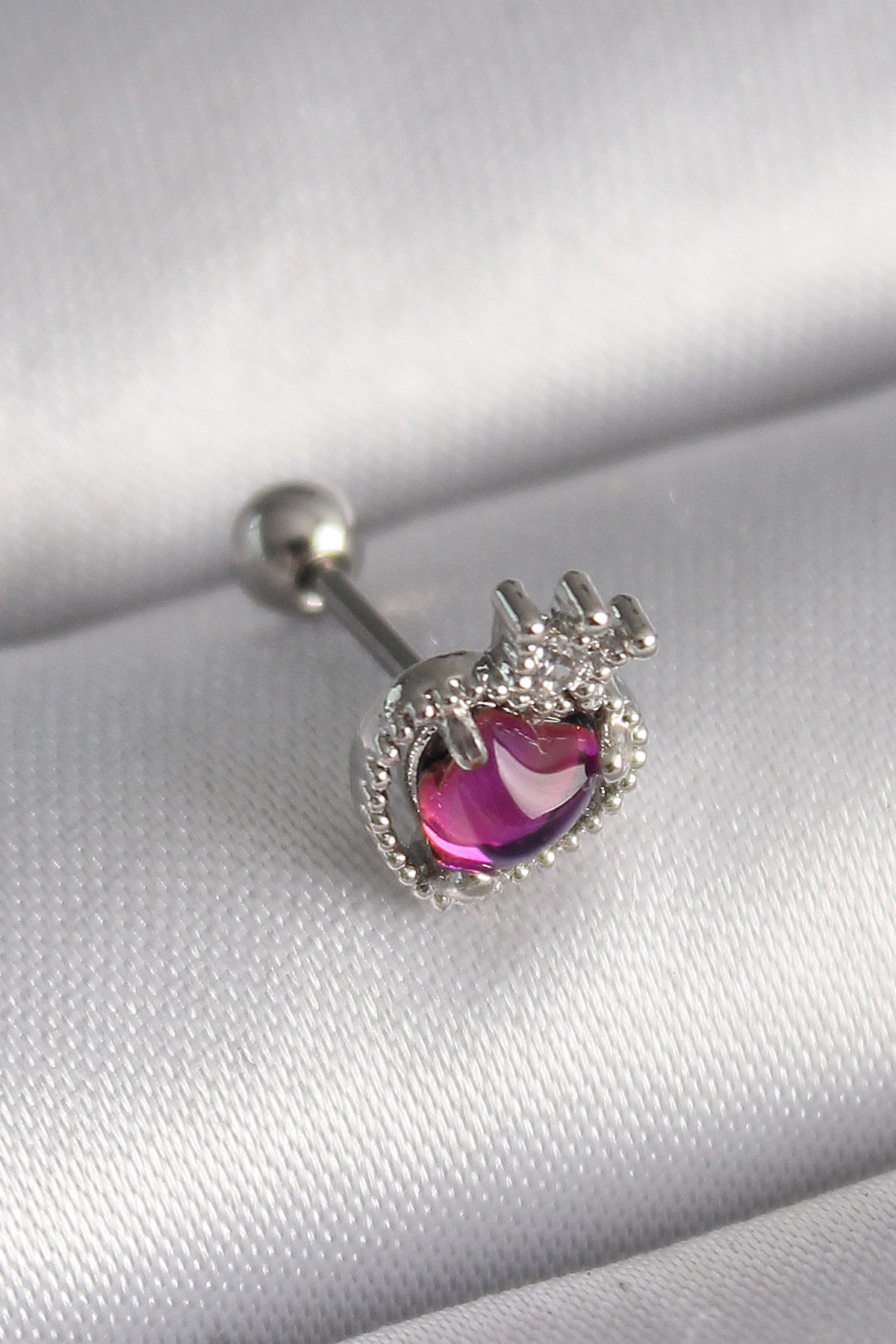 1732275611-pr1263 316L Çelik Gümüş Renk Pembe Mineli Kalp Zirkon Taş Detaylı Taç Tragus Piercing - Vipsepet - Görsel 1