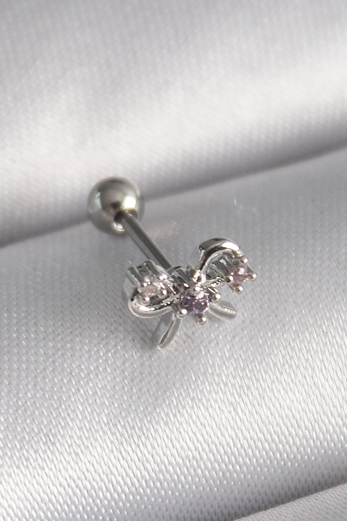 1732275817-pr1265 316L Çelik Gümüş Renk Zirkon Taşlı Kurdele Tragus Piercing - Vipsepet - Görsel 1