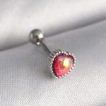 316L Çelik Gümüş Renk Kırmızı Mineli Kalp Tragus Piercing - Vipsepet
