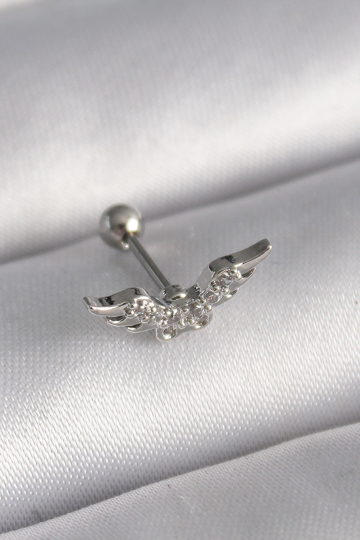 1732283013-pr1291 316L Çelik Gümüş Renk Zirkon Taş Detay Kanat Model Tragus Piercing - Vipsepet - Görsel 1