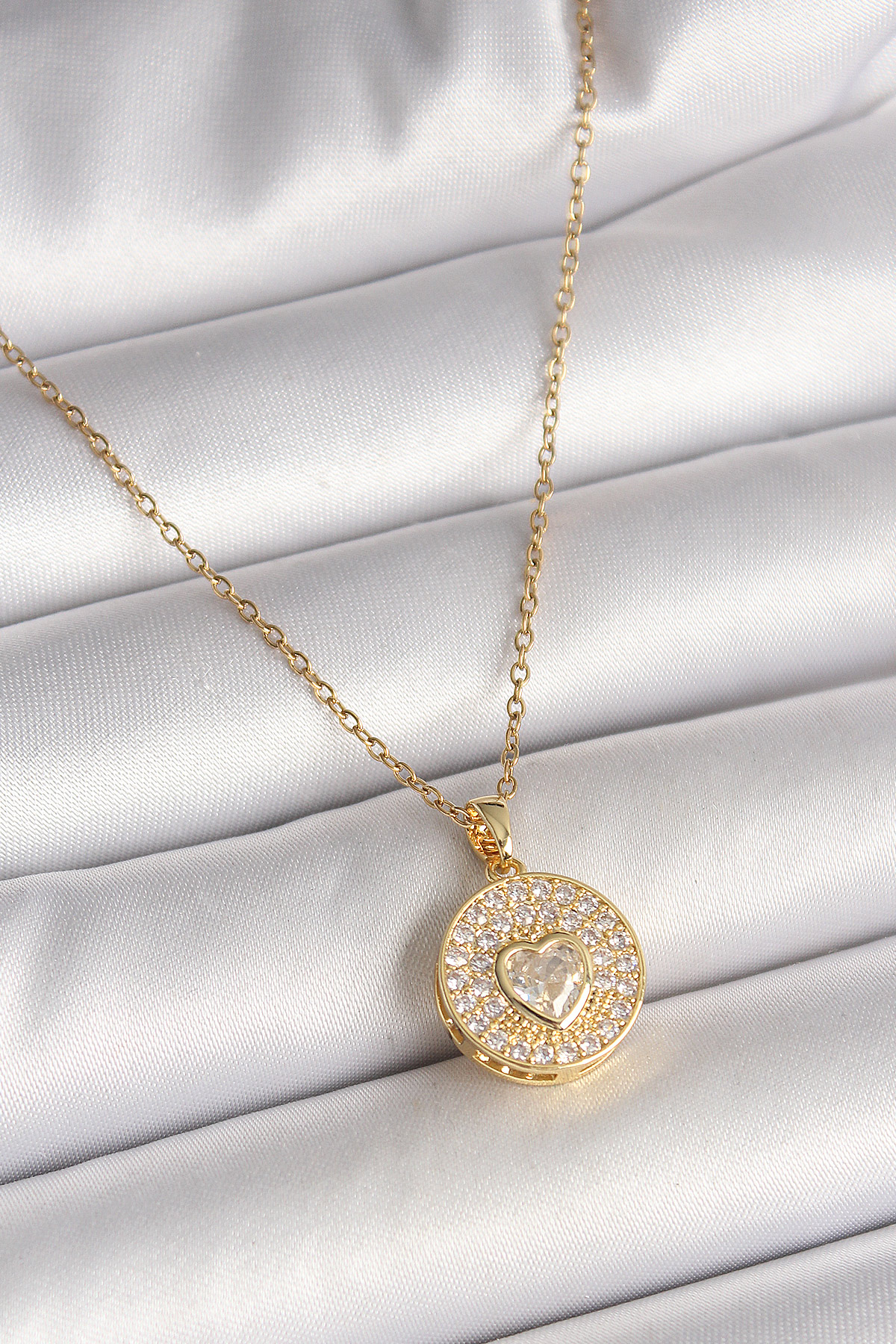 1744457405-bko9946 316L Çelik Gold Renk Zincir Madalyon Zirkon Taşlı Kalp Model Kadın Kolye - Vipsepet - Görsel 1