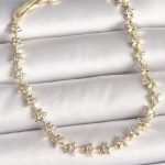 Pirinç Gold Renk Zirkon Taşlı Yıldız Model VIP Seri Kadın Bileklik - Vipsepet