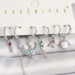 Pirinç Gümüş Renk Zirkon Taşlı Kuş Figür Çiçek Detay 6'Lı Kadın Kombin Küpe - Vipsepet