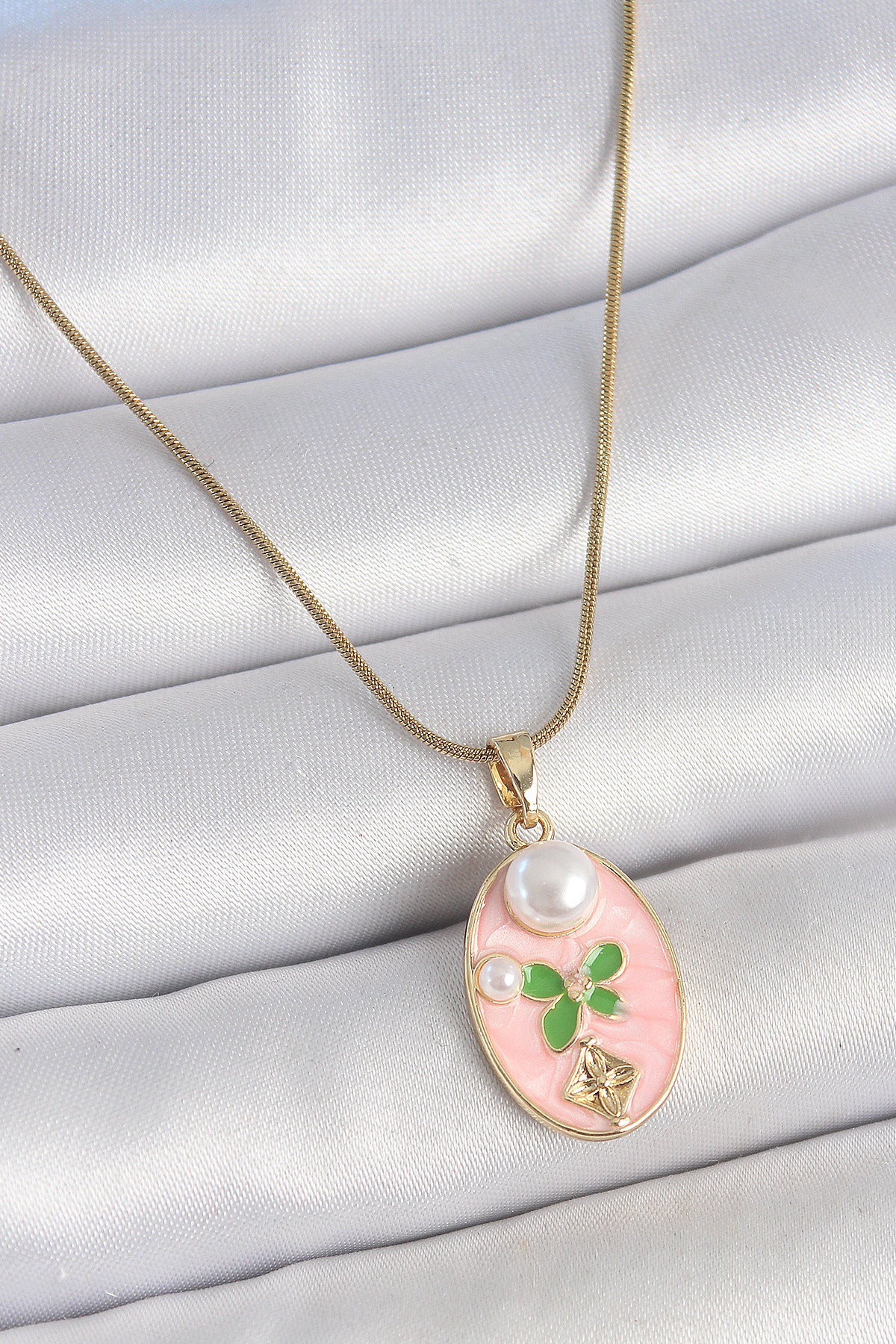 1747058188-bko10176 316L Çelik Gold Renk Zincir Pembe Mineli Oval İncili Çiçek İşlemeli Portre Model Kadın Kolye - Vipsepet - Görsel 1