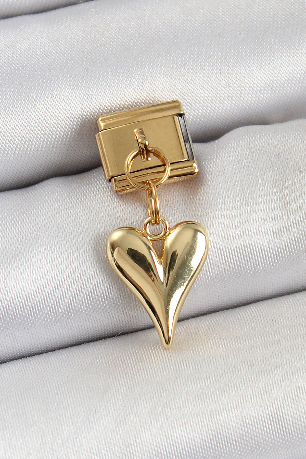 1749104867-bc1399 316L Çelik Sallantılı Kalp Model Gold Renk Nomination Charm - Vipsepet - Görsel 1