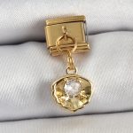 316L Çelik Sallantılı Zirkon Taşlı İstiridye Model Gold Renk Nomination Charm - Vipsepet