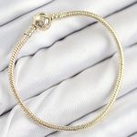 Pirinç Charm Topcuk Model Gold Renk Kadın Bileklik - Vipsepet