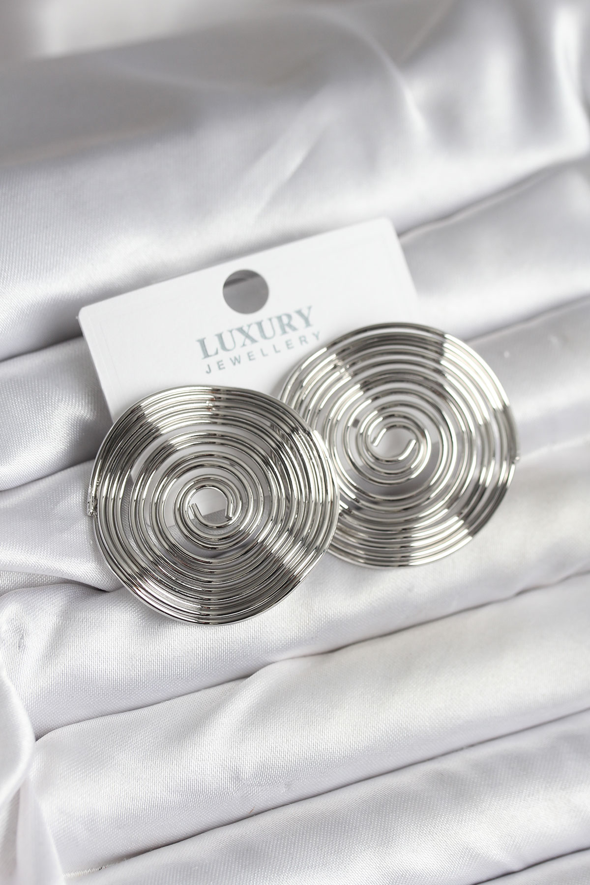 1764421659-bkp11436 Pirinç Gümüş Renk Circle Model Kadın Küpe - Vipsepet - Görsel 1
