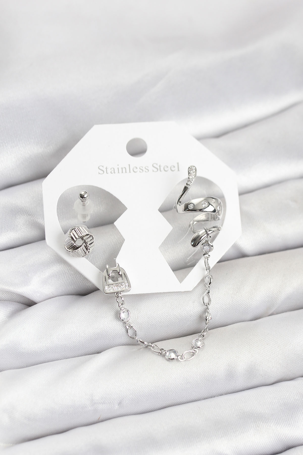 1766831995-bkp11533 Pirinç Gümüş Renk Yılan Model Zincir Bağlantılı Ear Cuff Küpe Seti - Vipsepet - Görsel 1