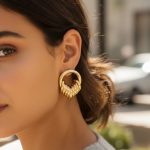 Pirinç Gold Renk Halka Sarmal Model Vintage Kadın Küpe - Vipsepet