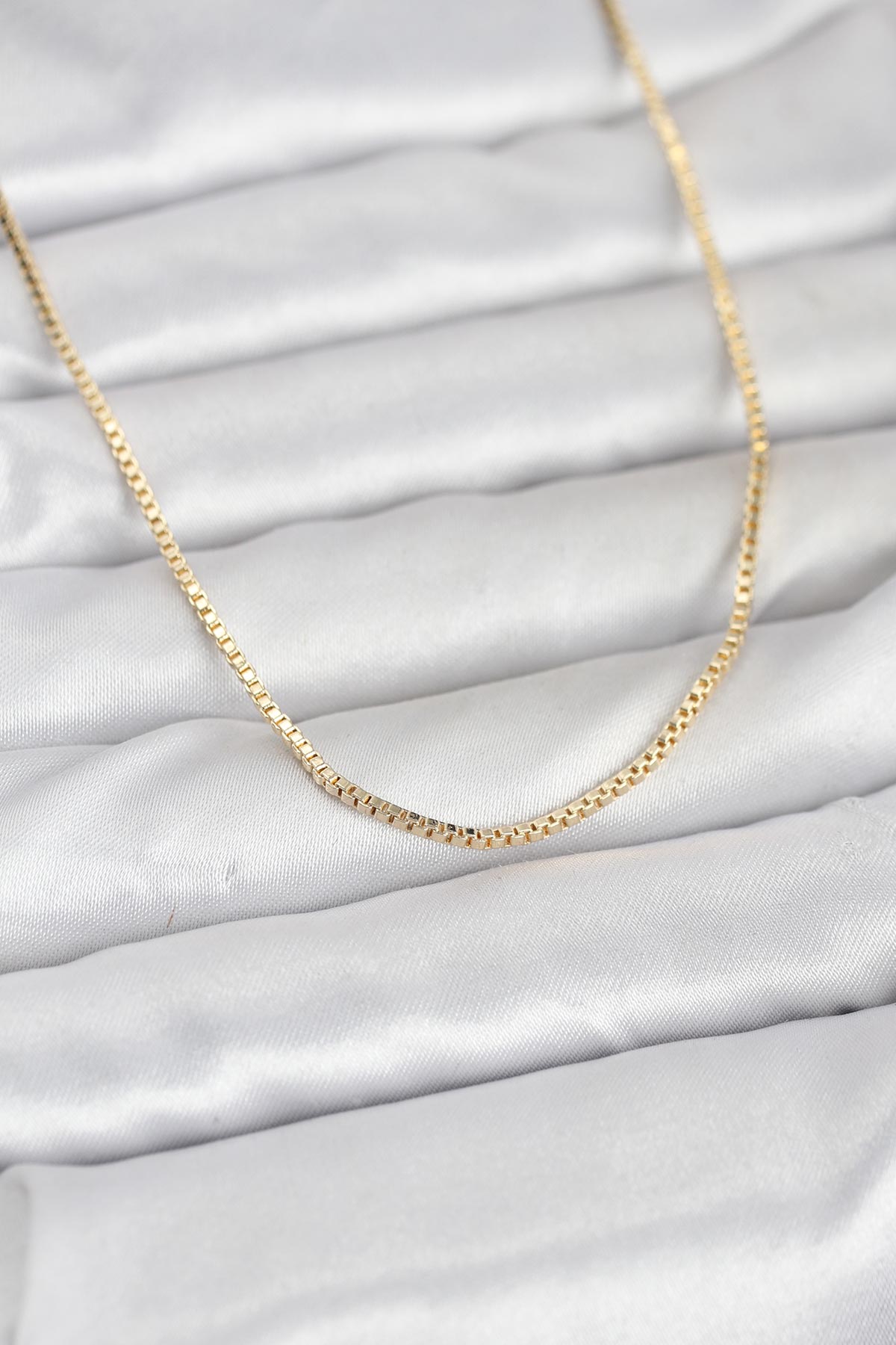 1770128379-bko10941 CM 14K Gold Renk Kare Zincirli Model 60 cm Kadın Kolye - Vipsepet - Görsel 1