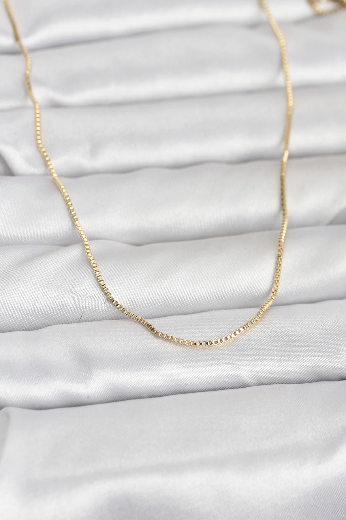 1770128514-bko10956 CM 14K Gold Renk İnce Kare Zincirli Model 60 cm Kadın Kolye - Vipsepet - Görsel 1