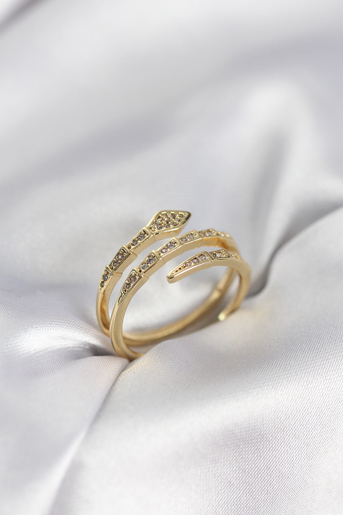 1770904569-byk3979 Yılan Model Gold Renk Zirkon Taşlı Kadın Yüzük - Vipsepet - Görsel 1