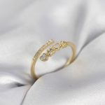Gold Renk Zirkon Taşlı Minimal Kalp Model Kadın Yüzük - Vipsepet