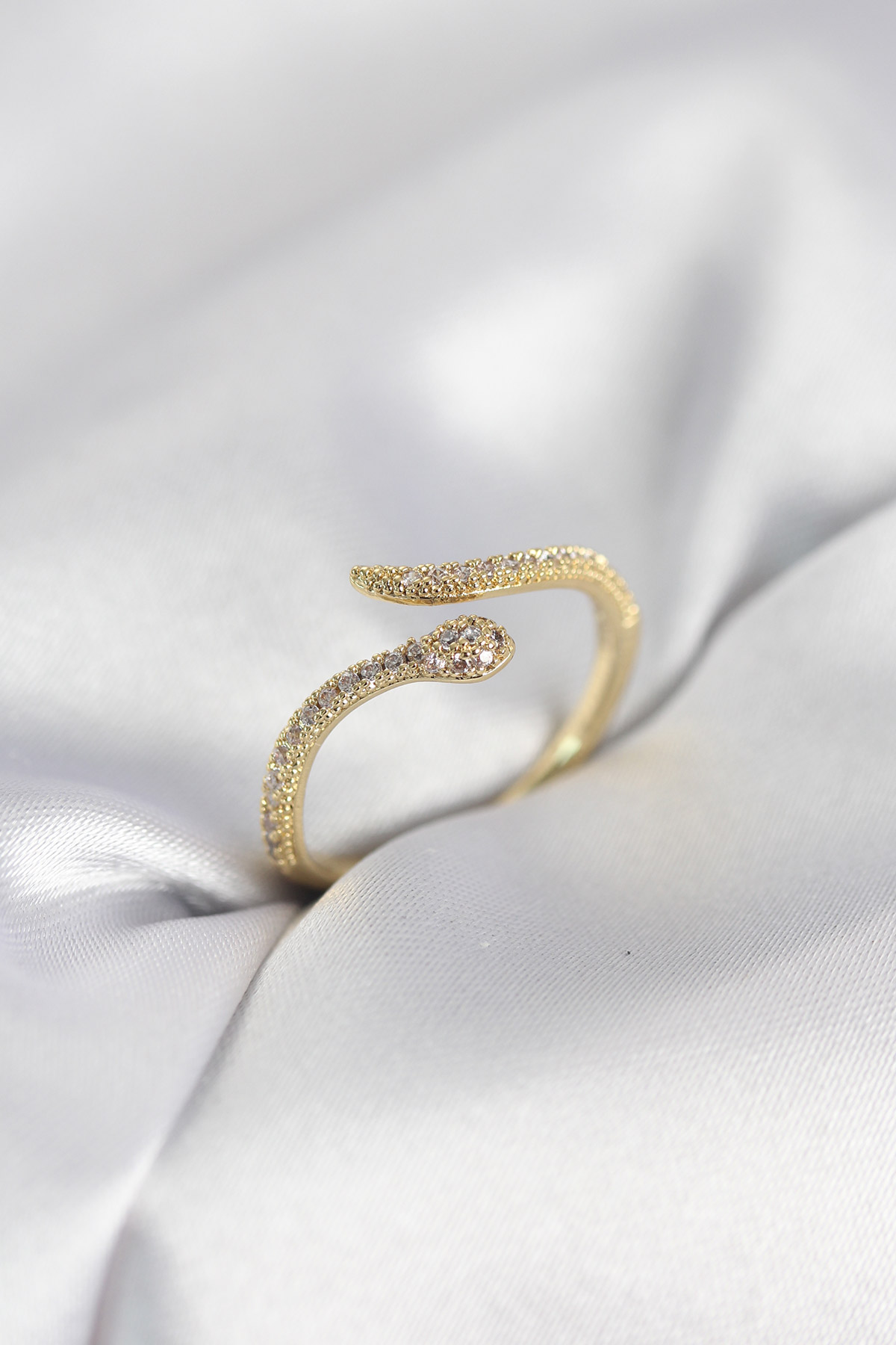 1770905589-byk4072 Gold Renk Yılan Model Zirkon Taşlı Kadın Yüzük - Vipsepet - Görsel 1