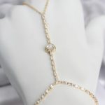 Gold Renk Pirinç Zirkon Taşlı Kalp Model Şahmeran - Vipsepet