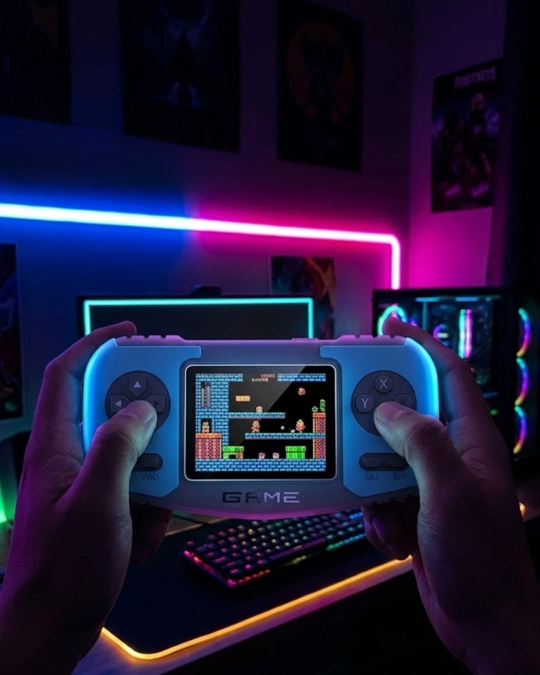 4-6 Retro El Konsolu Dahili Klasik Oyunlar AV TV Bağlantılı Şarjlı Oyun Cihazı - Vipsepet - Görsel 1