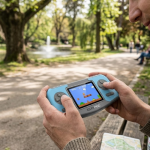 Taşınabilir Klasik Oyun Konsolu TV Bağlantılı Dahili Oyunlu Şarjlı Game Console - Vipsepet