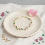 Pirinç Gold Renk Pembe Zirkon Taşlı Çiçek Model Kadın Bileklik - Vipsepet