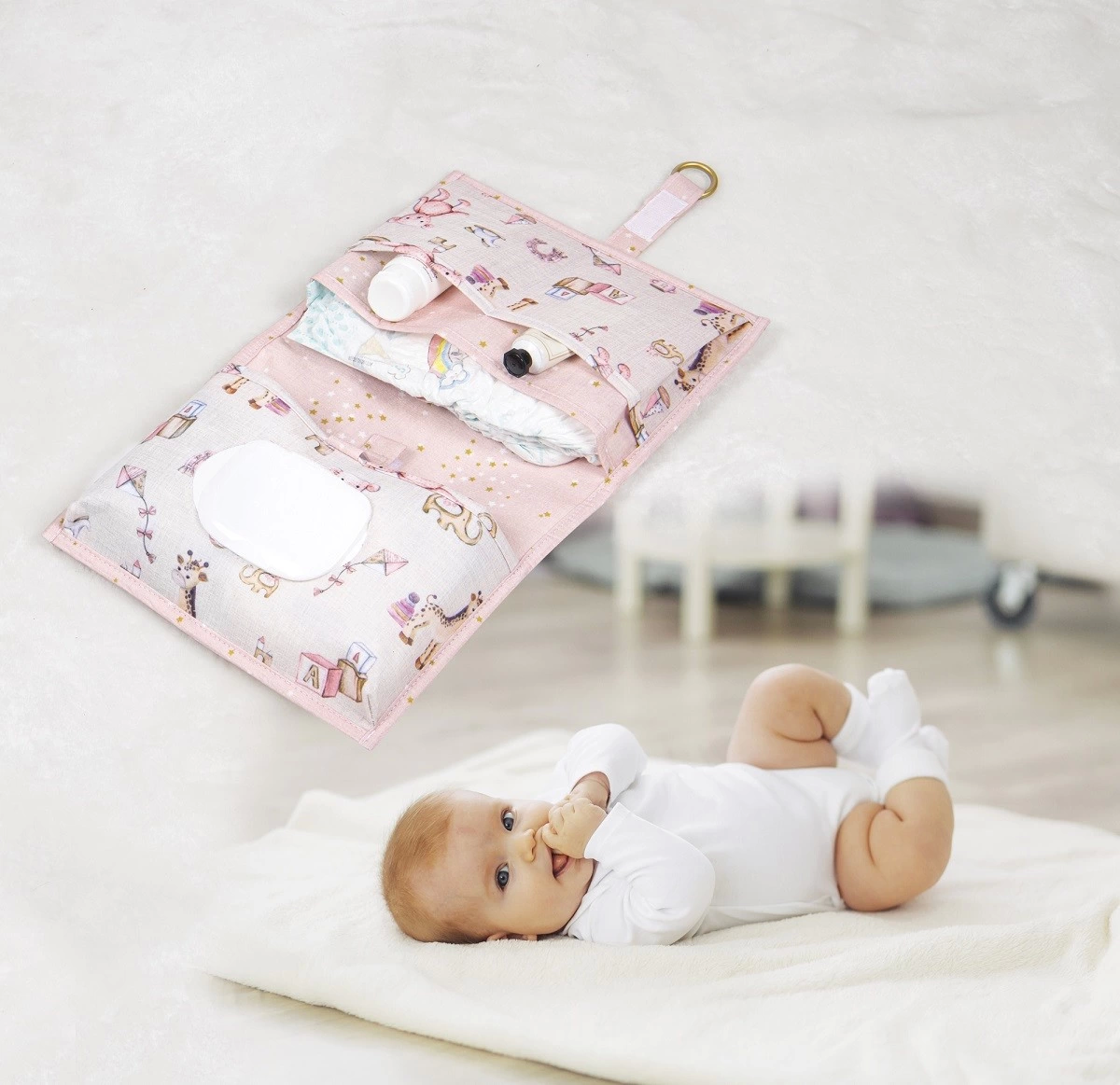 baby-kullanimi-kolay-desenli-alt-bakim-cantasi-pembe-164472810-sw1200sh1163 Baby Kullanımı Kolay Desenli Alt Bakım Çantası (pembe) ( Lisinya ) - Görsel 1