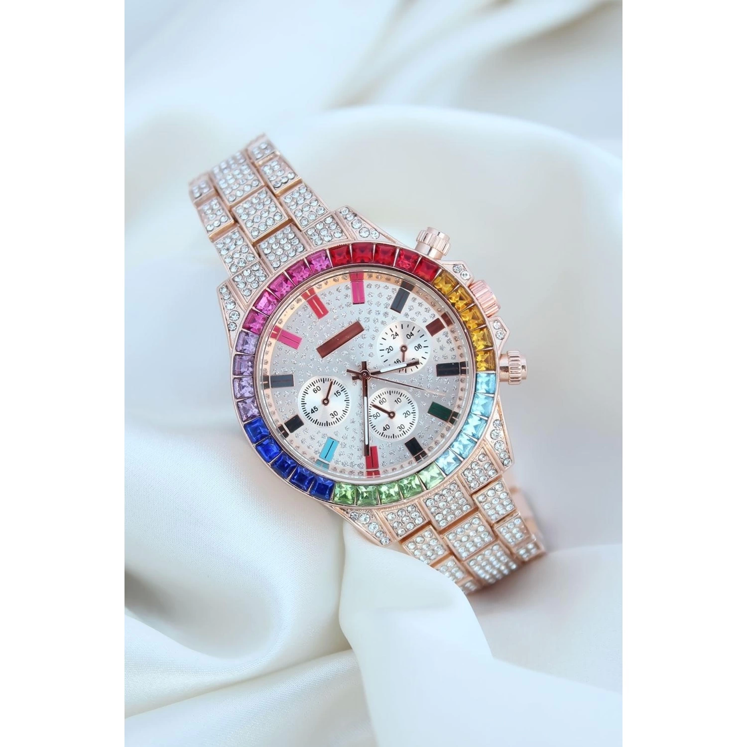 clariss-trend-rose-metal-kordonlu-zirkon-tas-kaplama-renkli-tasli-kasa-tasarimli-lux-45895823-sw1500sh1500 Clariss Trend Rose Metal Kordonlu Zirkon Taş Kaplama Renkli Taşlı Kasa Tasarımlı Lüx Kadın Kol Saati ( Lisinya ) - Görsel 1